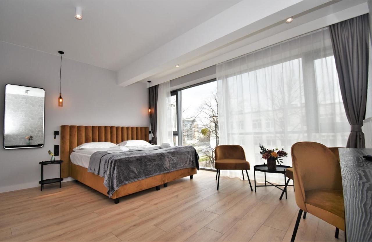 Hotel apartamentowy Patio Riverfront *